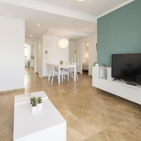 Ag Residencial El Eden Playa de Gandia
