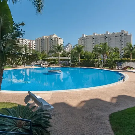 Ag Residencial El Eden * Playa de Gandia