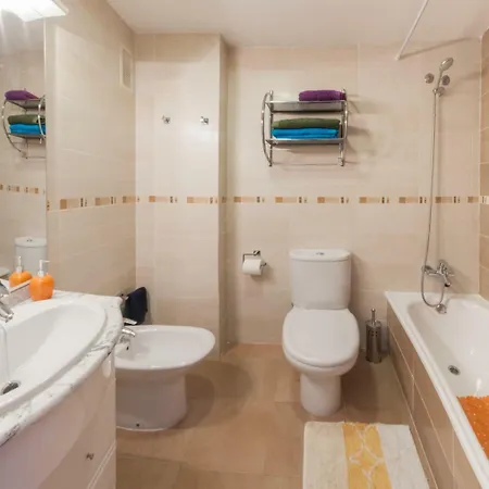 Ag Residencial El Eden * Playa de Gandia